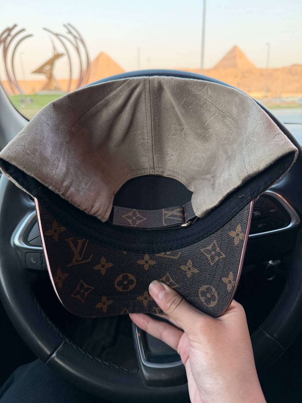 L-V CAP