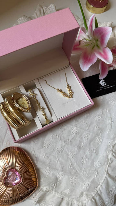 Woman Gift Box 4