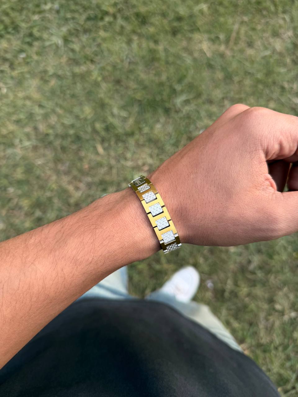 Original shape -Lacoste Silver*Gold