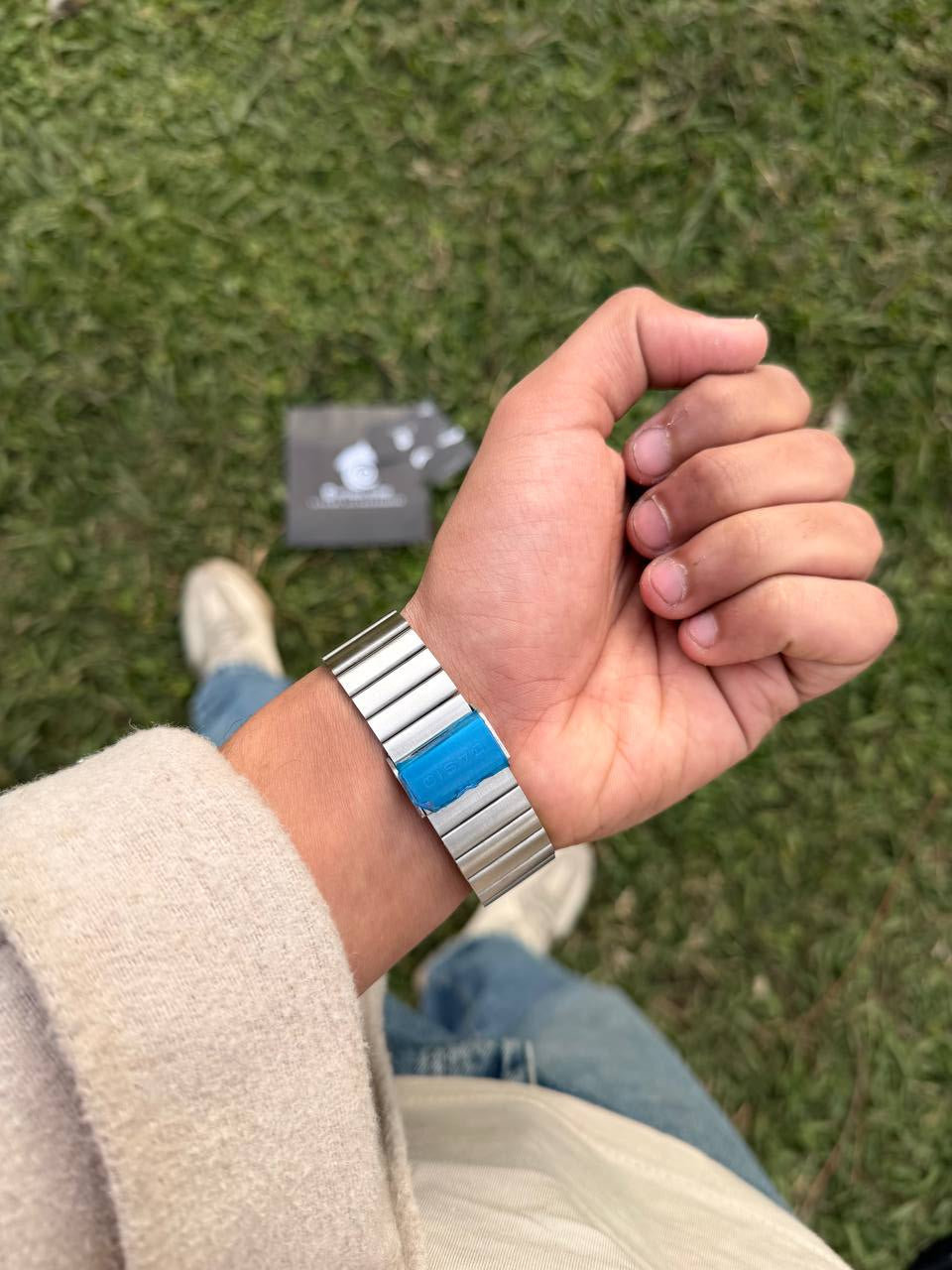 All Silver Casio 2