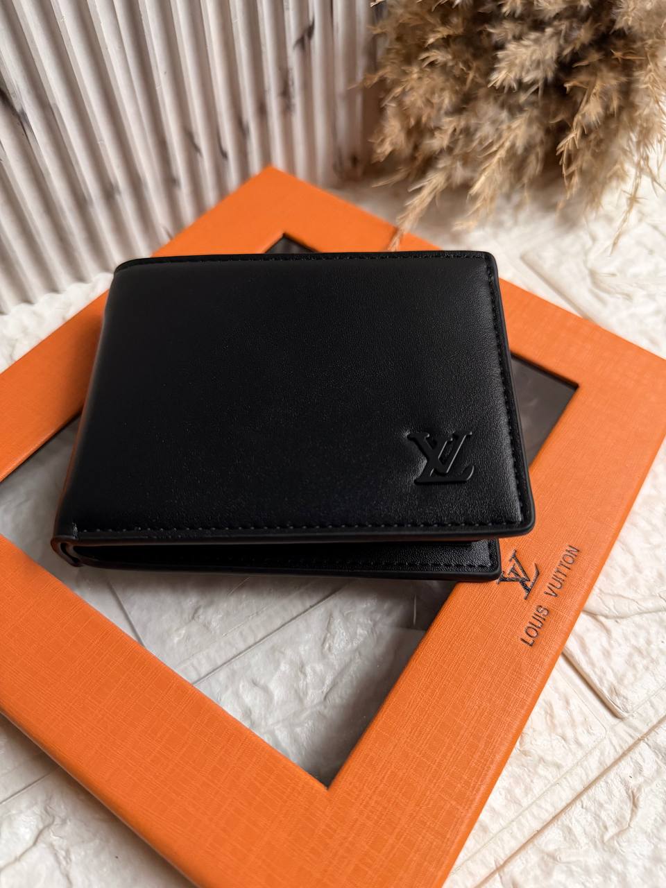 Premium L-V Leather Gift Box 2