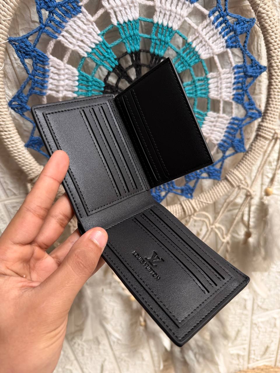 L-V Wallet 2 Color