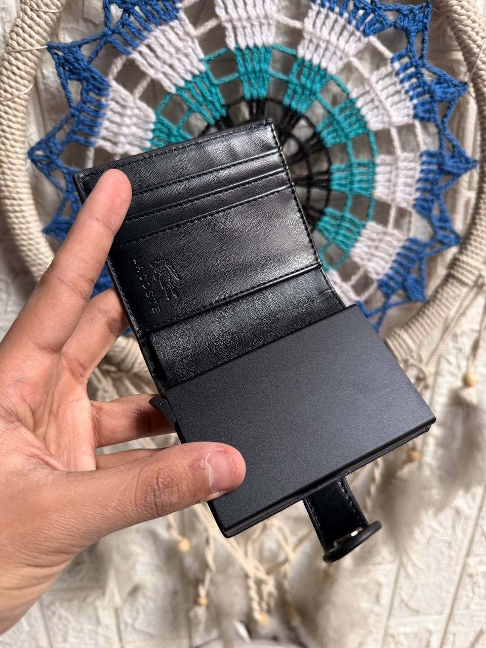 Slim Lacoste Smart Wallet