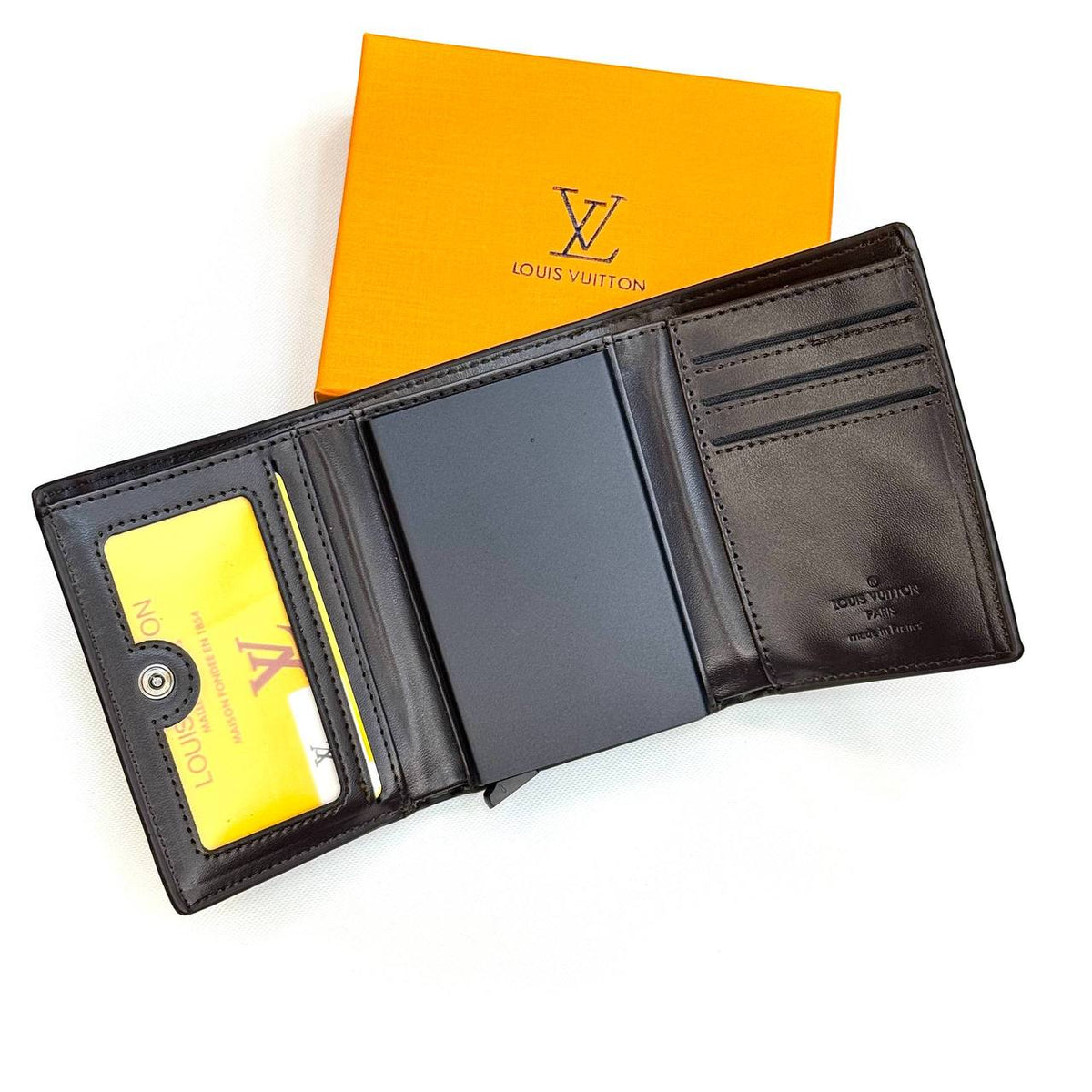 L.V Men's Slim Wallet & Card Holder "3"