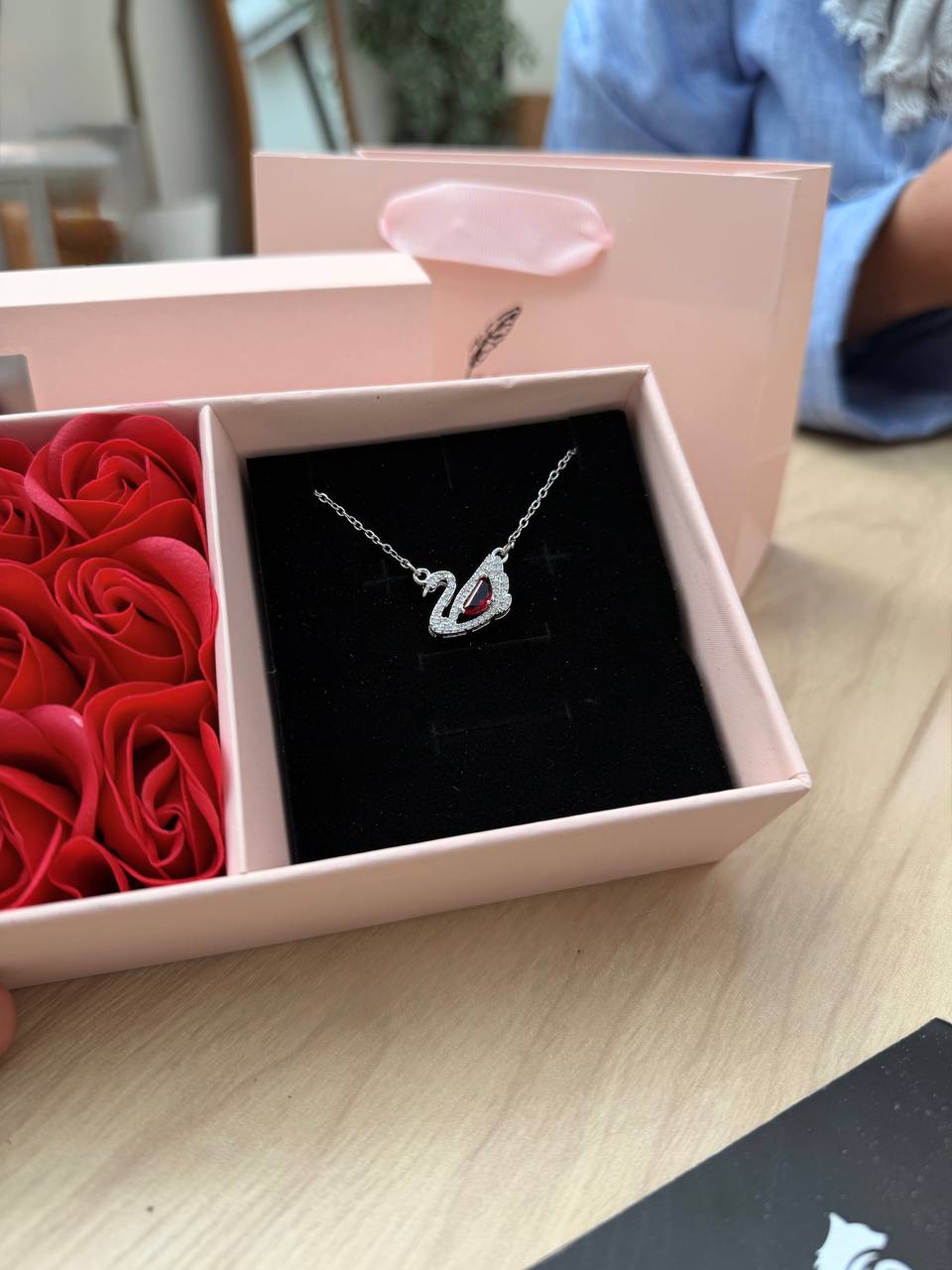 Swan Flower Box "Silver"