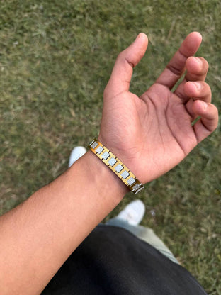 Original shape -Lacoste Silver*Gold