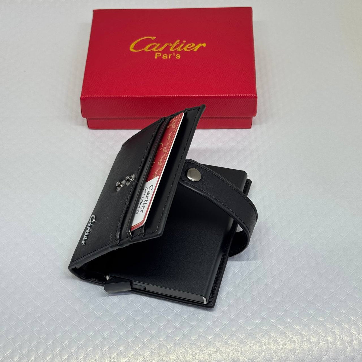 Slim Cartier Smart Wallet