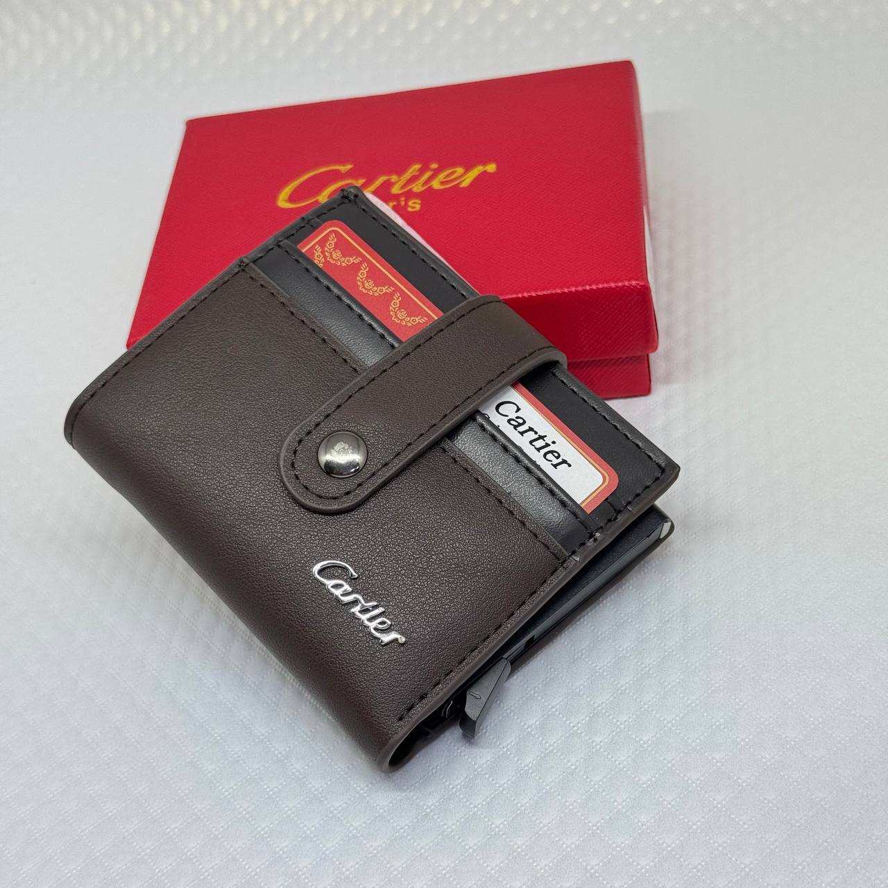 Slim Cartier Smart Wallet