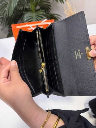 LV Long Wallet Pattern