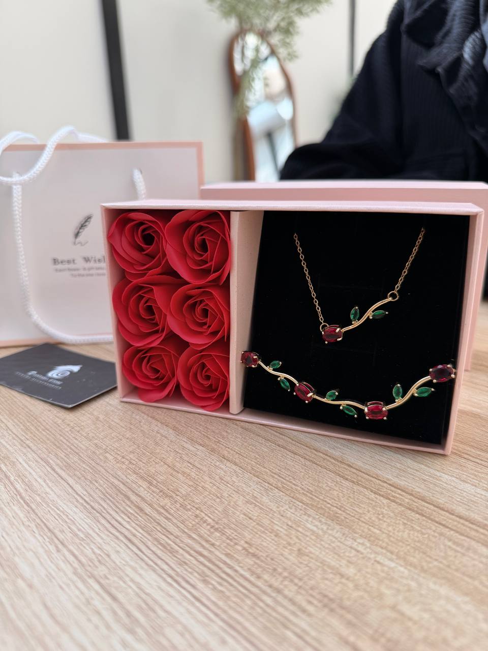 Tulip Set " Necklace+Bracelet"