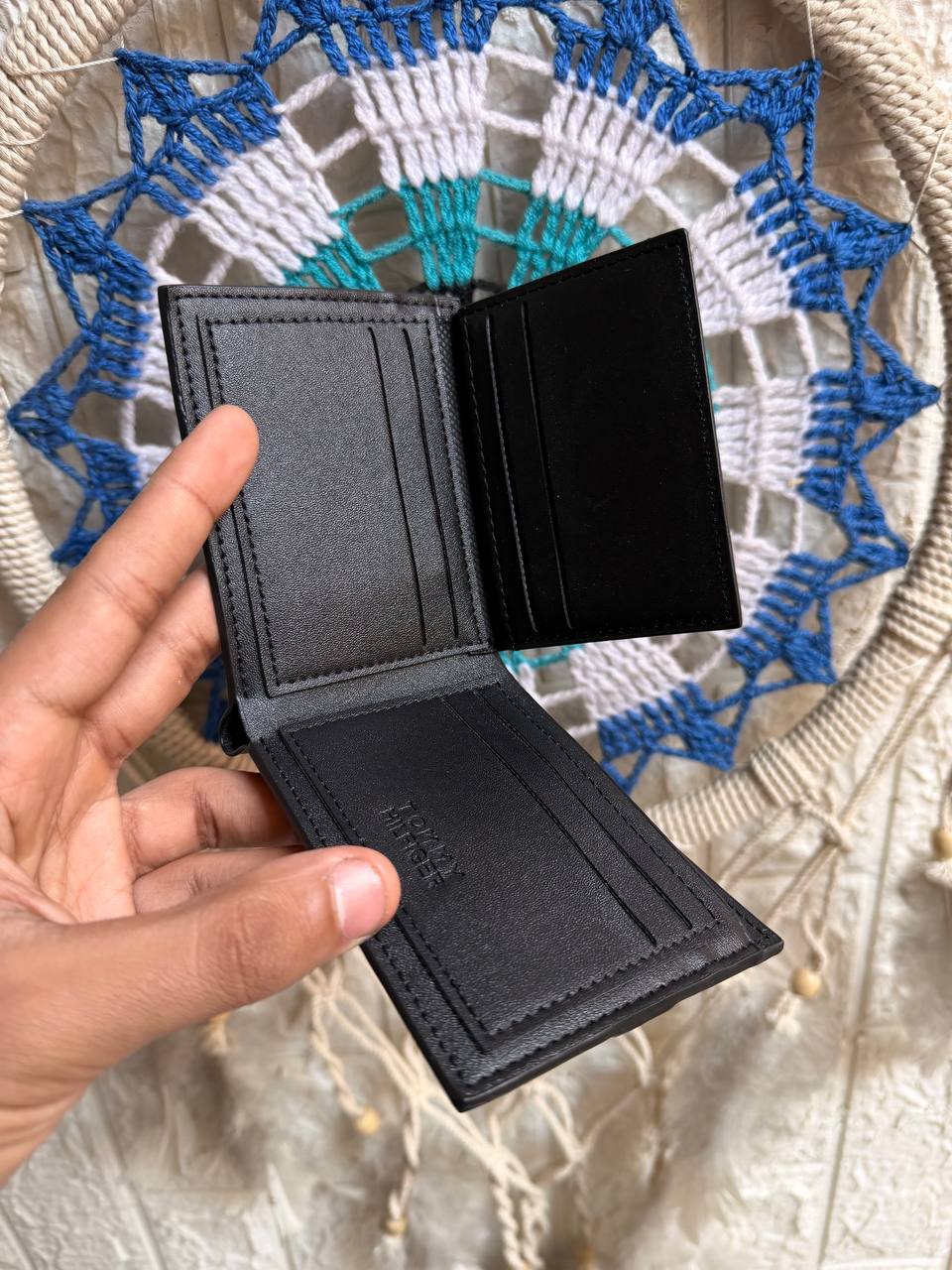 Tommy Hilfiger wallet 4