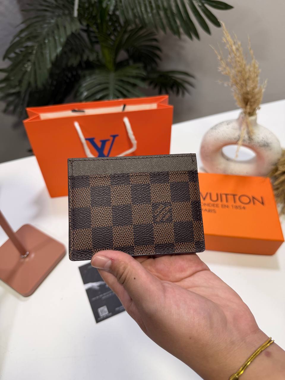 L-V CardHolder "Mirror Original"