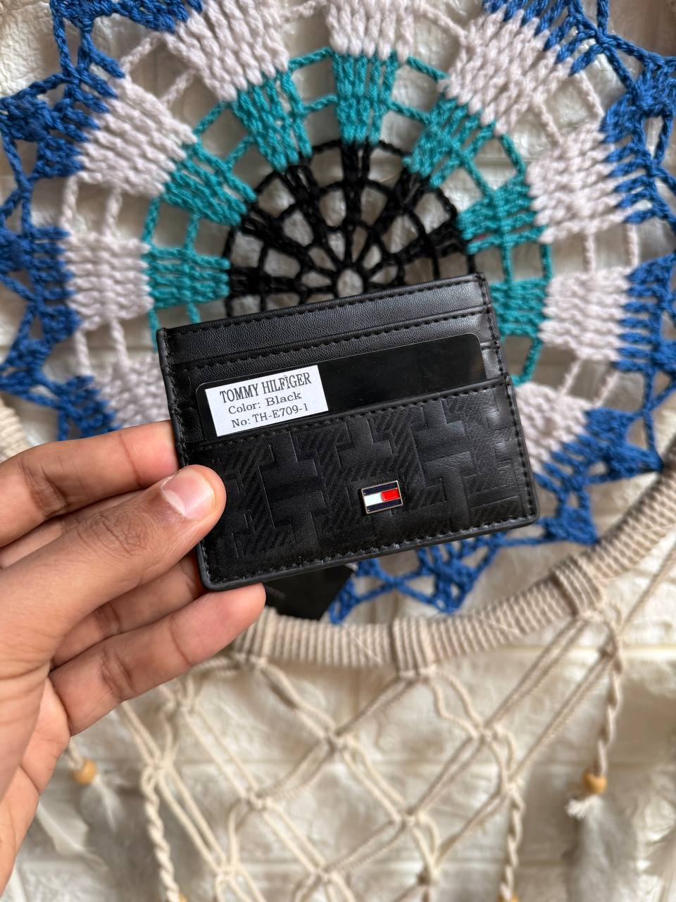 Tommy Cardholder 3